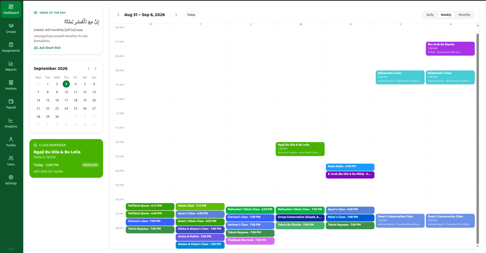 Kalender jadwal kelas mingguan di dashboard Ihsanify